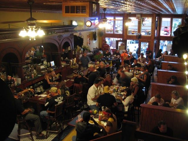 Bumpin Buffalo Bar and Grill